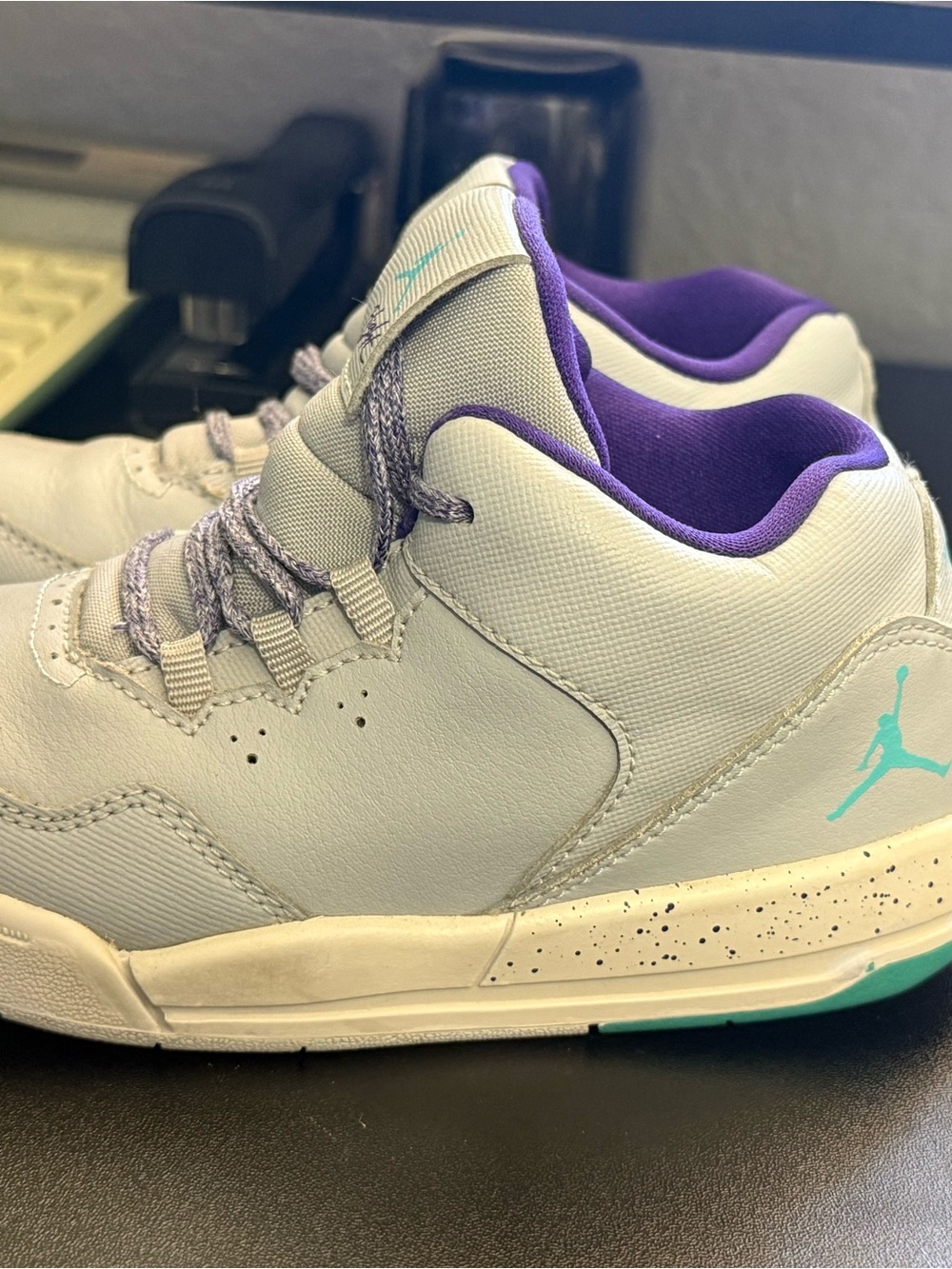 Jordan Kids Mid-Top Sneakers in Light Gray, Purple & Teal